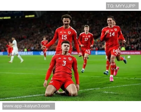 斯宾塞上半场传球全成功25次助力球队对阵威尔士取得完美表现 斯宾塞上半场传球全成功25次助力球队对阵威尔士取得完美表现