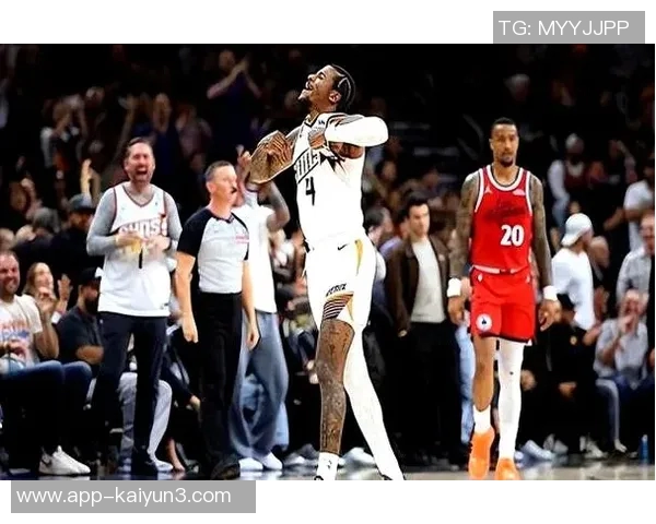 太阳主帅盛赞阿门表现出色突破能力与速度在联盟中独树一帜 太阳主帅盛赞阿门表现出色突破能力与速度在联盟中独树一帜