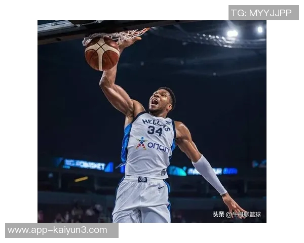 字母哥第三节强势表现助球队逆转9分8篮板3助攻1盖帽展现统治力 字母哥第三节强势表现助球队逆转9分8篮板3助攻1盖帽展现统治力